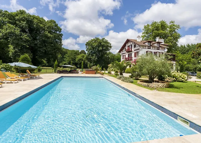 Domaine De Bellegarde Вилла