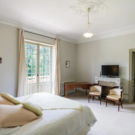 Domaine De Bellegarde